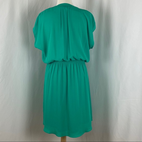 Apt.9 Green V-Neck Elastic Waist Dress Size Large - Picture 3 of 10